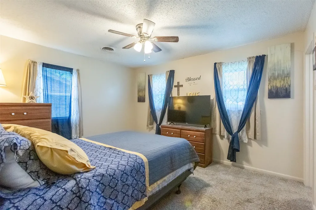1702 N Avenue G Haskell TX 79521