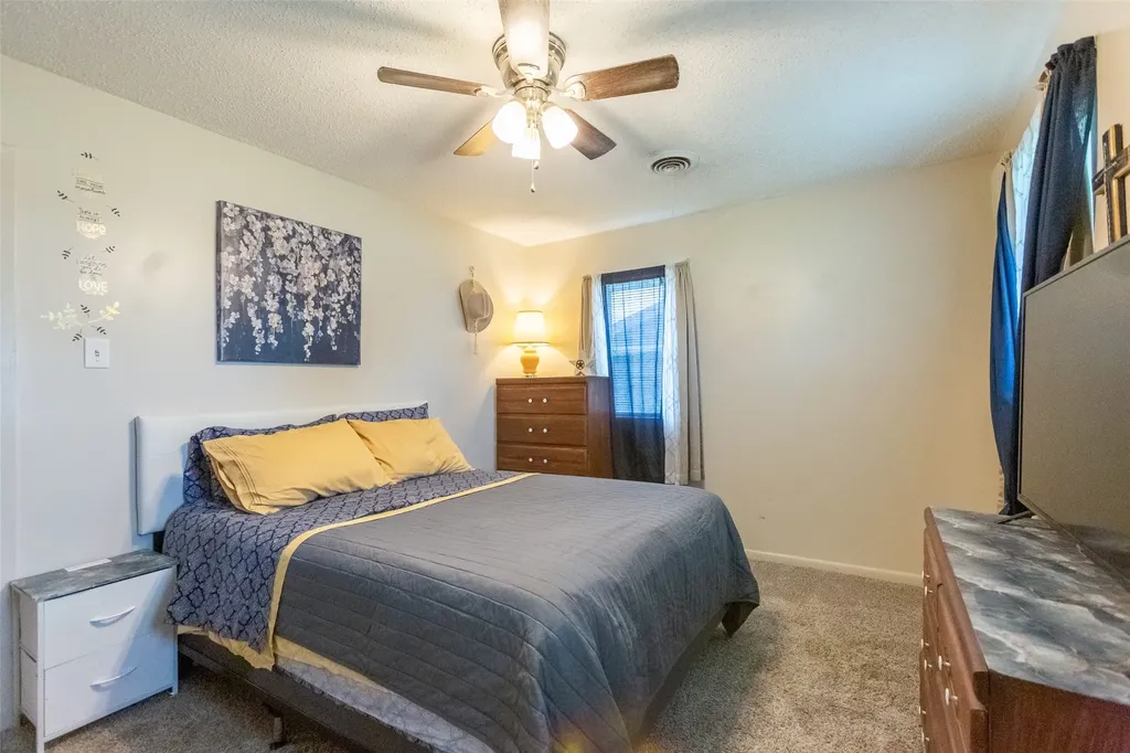 1702 N Avenue G Haskell TX 79521