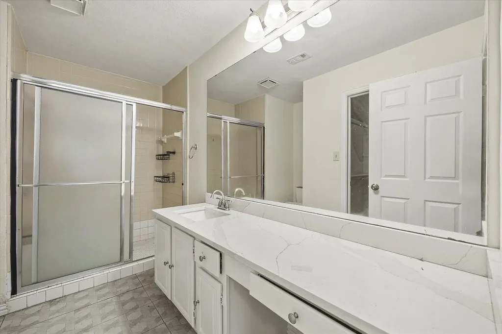 2504 Brook Hollow Court Mesquite TX 75150