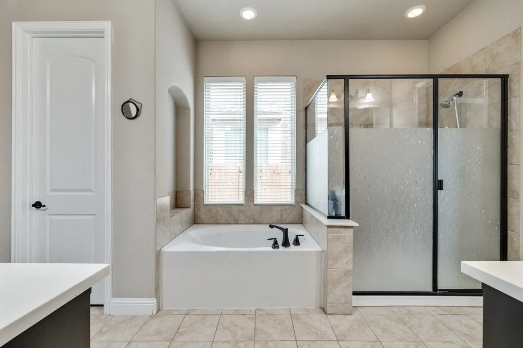 7148 Chelsea Drive North Richland Hills TX 76180