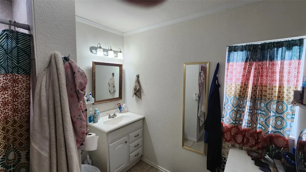 903 W Plummer Street Eastland TX 76448