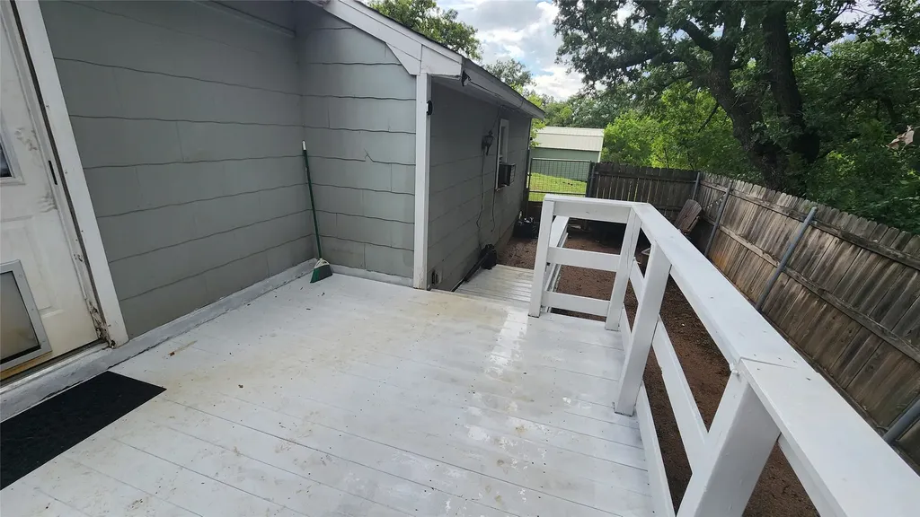 903 W Plummer Street Eastland TX 76448