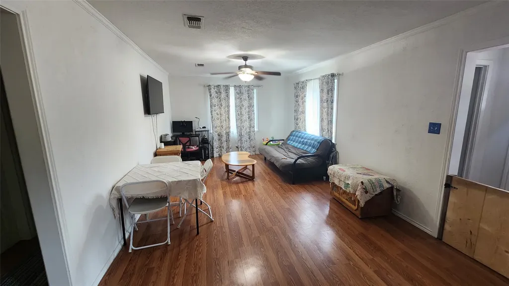 903 W Plummer Street Eastland TX 76448