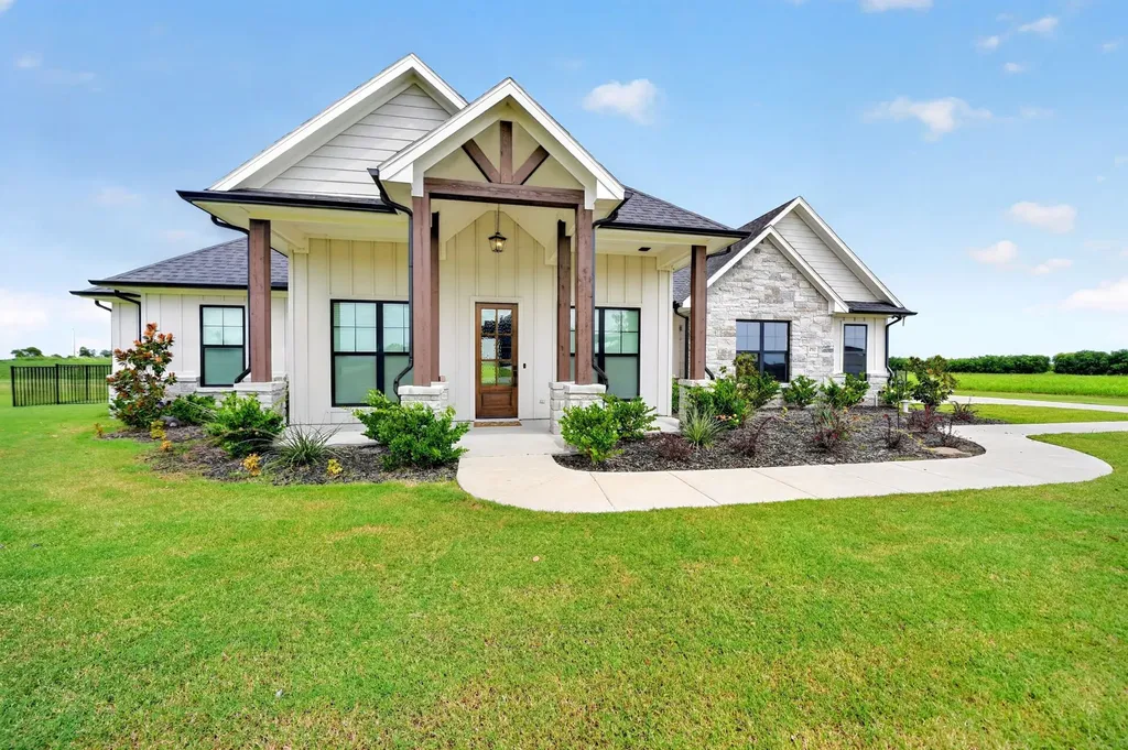 4761 Sarah Drive Caddo Mills TX 75135