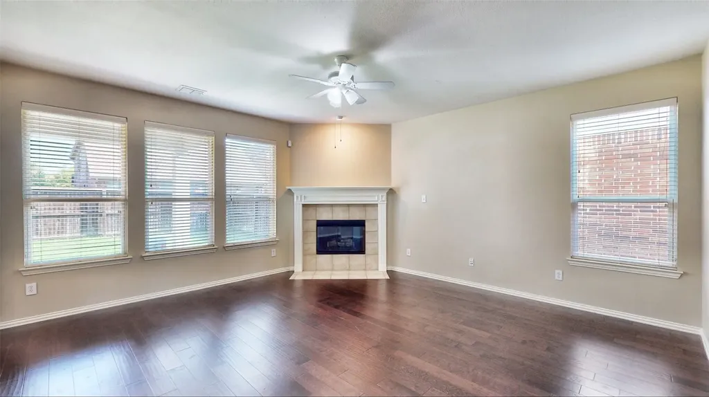 413 Perkins Drive Lantana TX 76226
