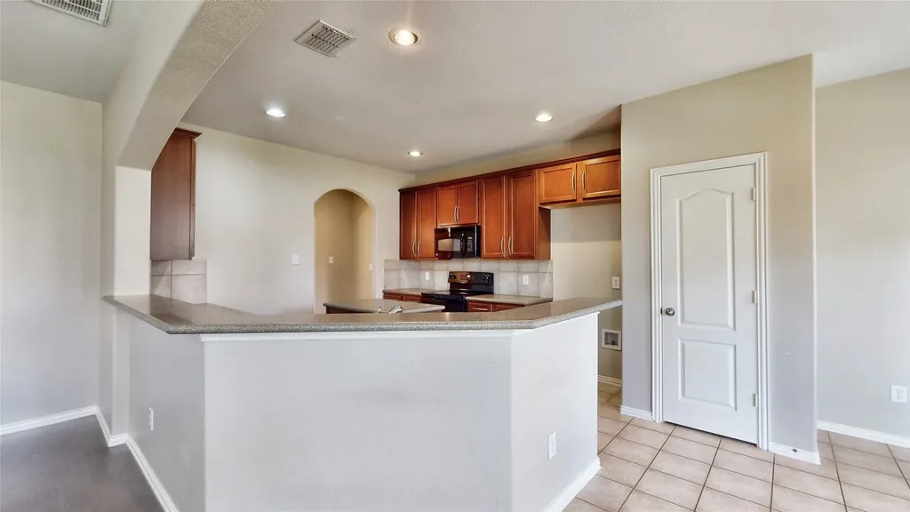 413 Perkins Drive Lantana TX 76226