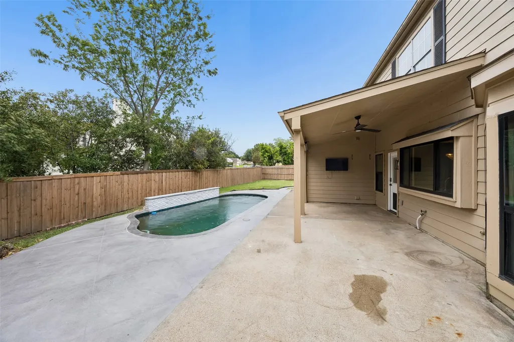 4321 Bradford Drive Grapevine TX 76051