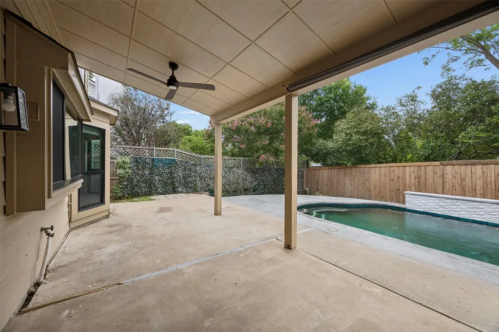 4321 Bradford Drive Grapevine TX 76051