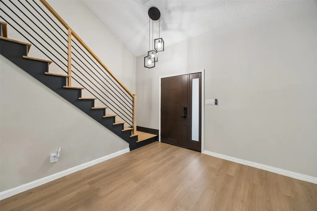 4321 Bradford Drive Grapevine TX 76051