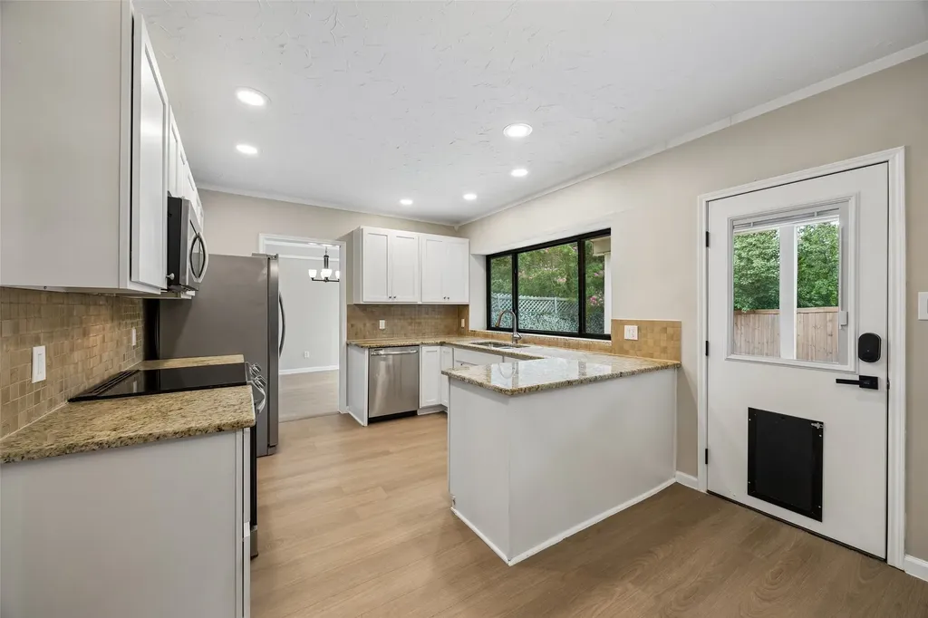 4321 Bradford Drive Grapevine TX 76051