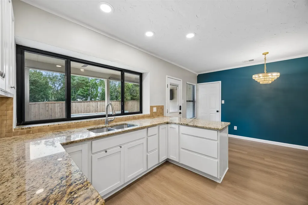 4321 Bradford Drive Grapevine TX 76051