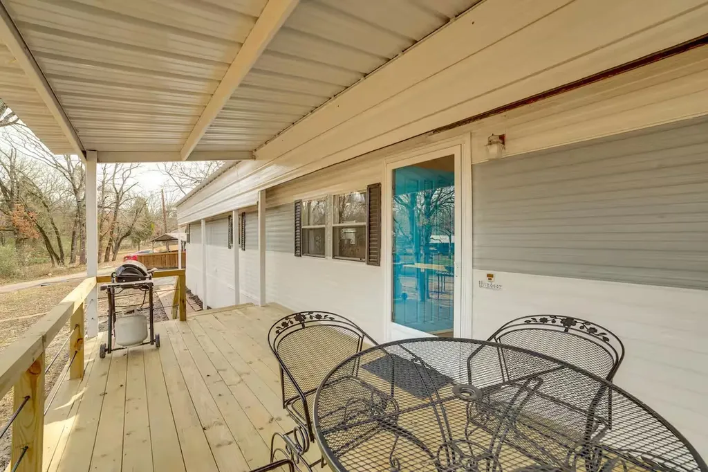101 Crocker Drive Malakoff TX 75148