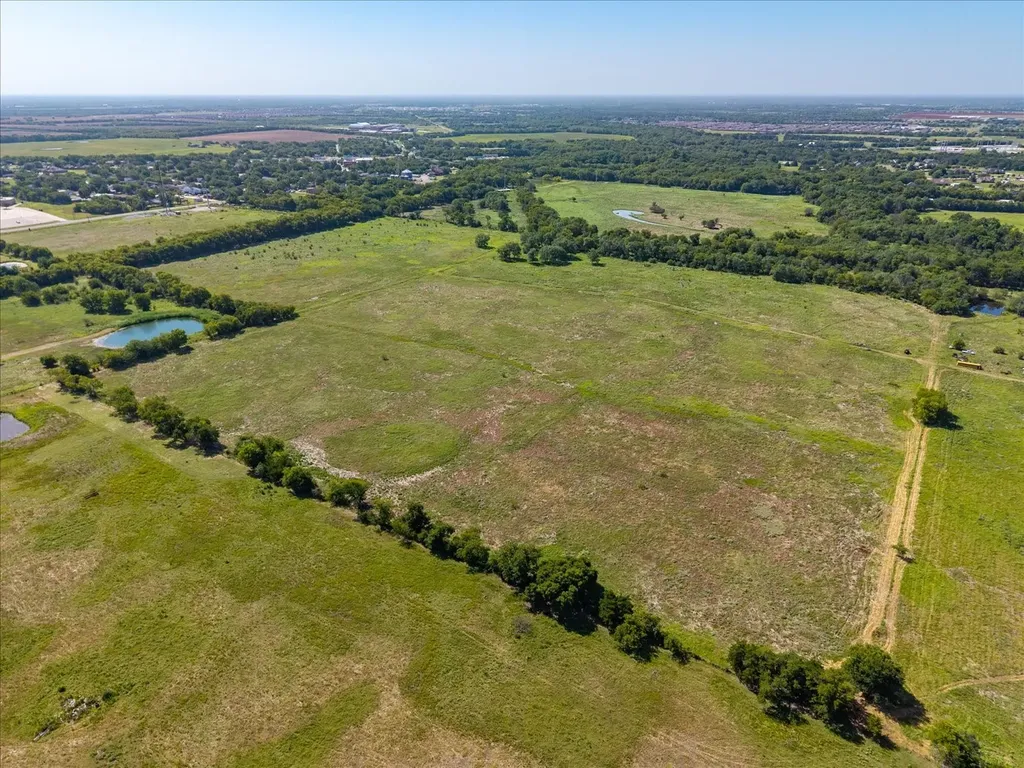 75AC Fm 36 Caddo Mills TX 75135