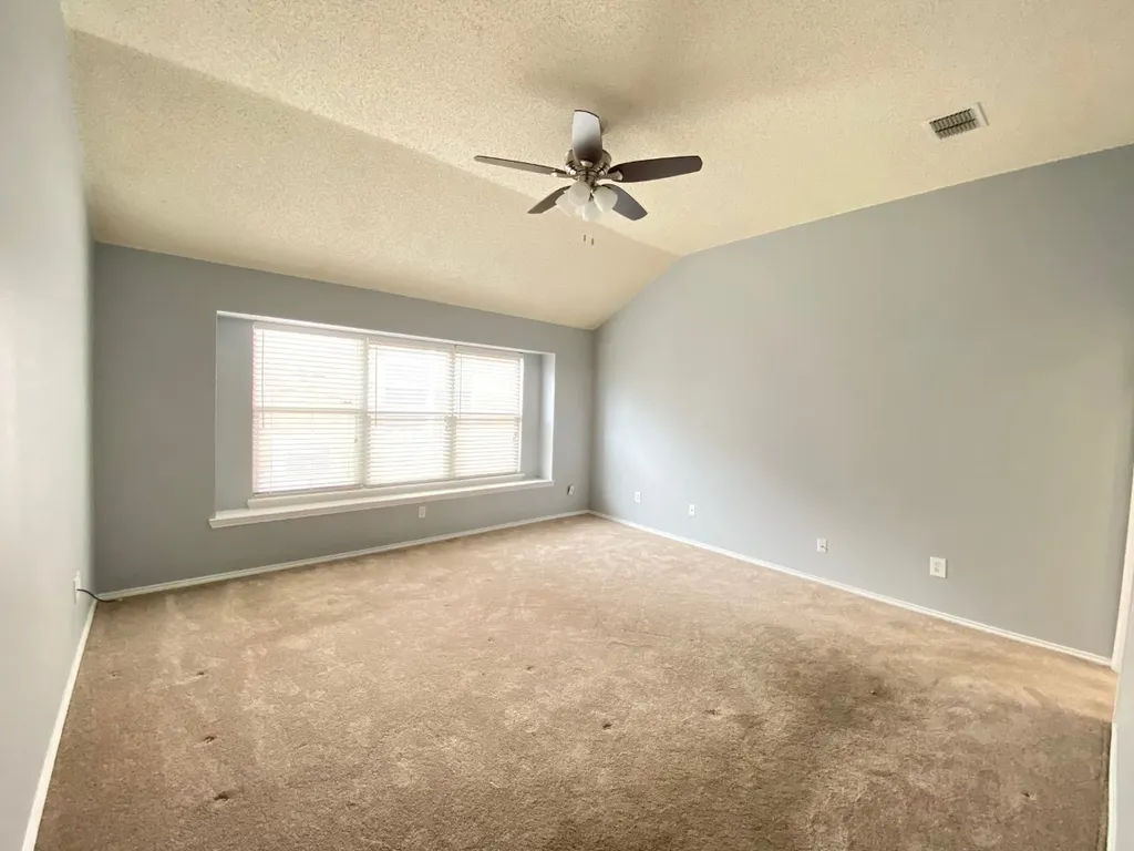 1328 Falcon Hollow Cedar Hill TX 75104