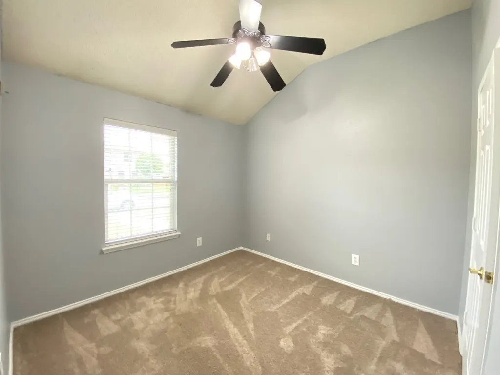 1328 Falcon Hollow Cedar Hill TX 75104