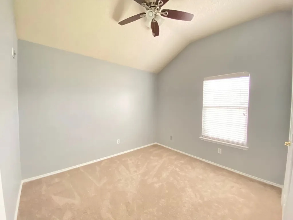 1328 Falcon Hollow Cedar Hill TX 75104