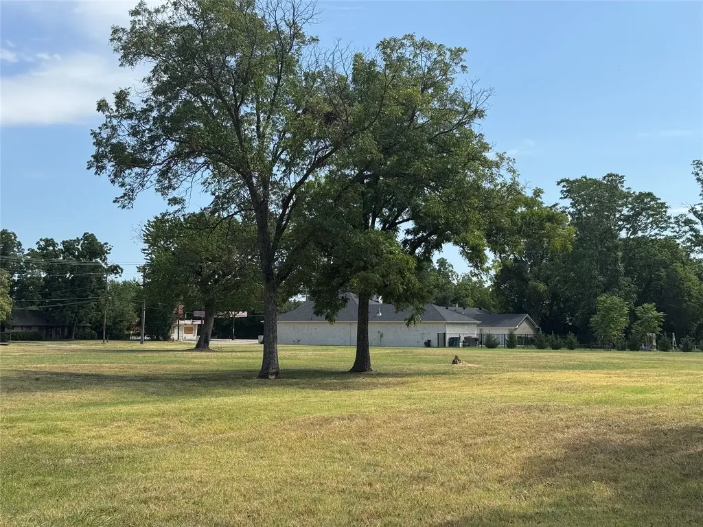 105 Smallwood Drive Westworth Village TX 76114