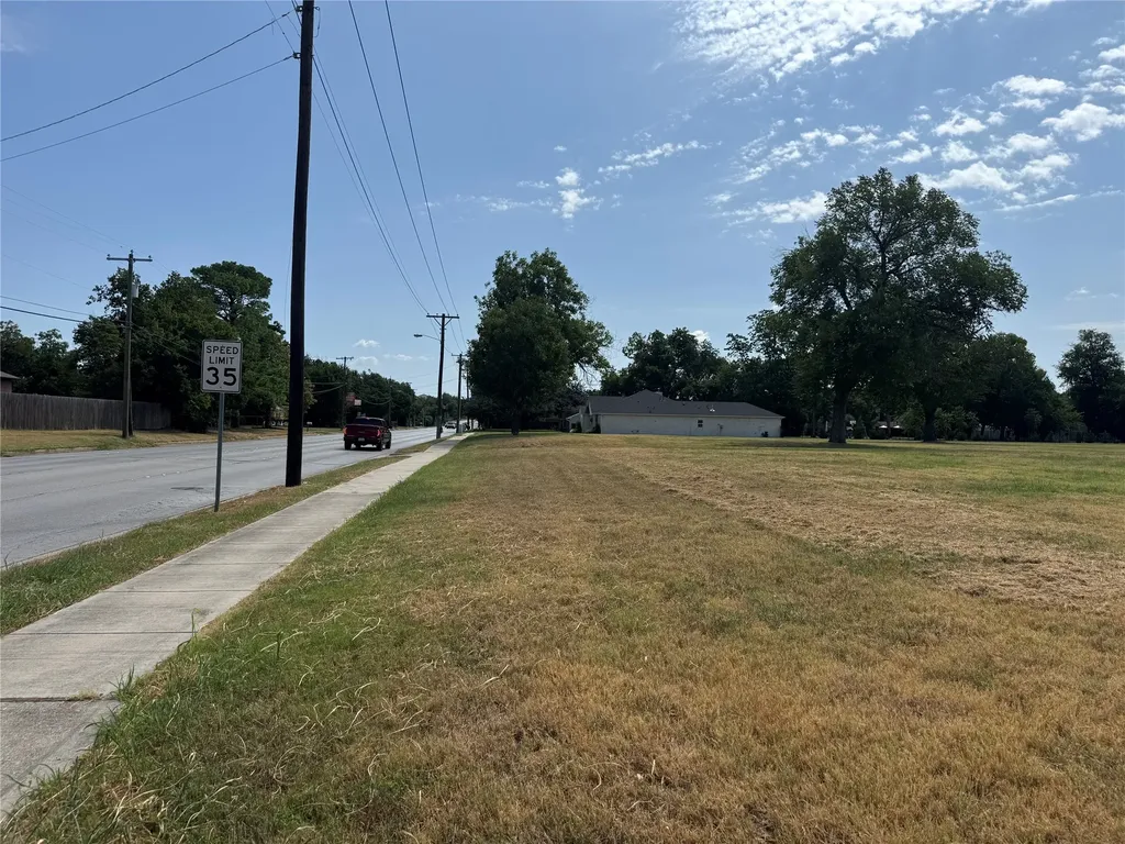 105 Smallwood Drive Westworth Village TX 76114