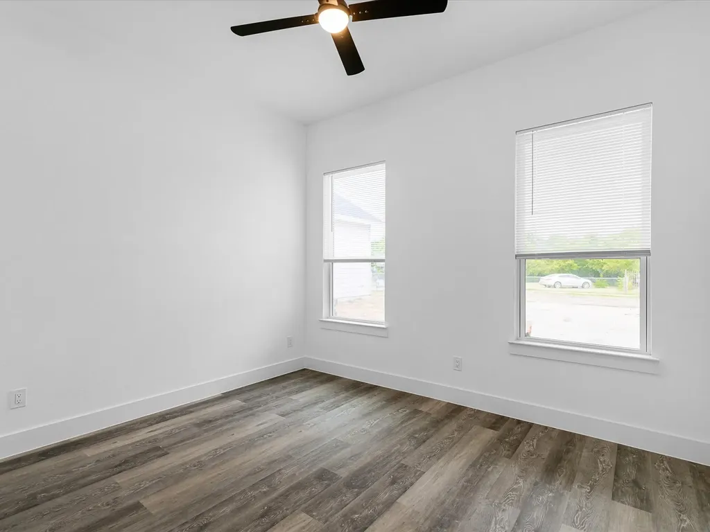 3013 Donalee Street Fort Worth TX 76105