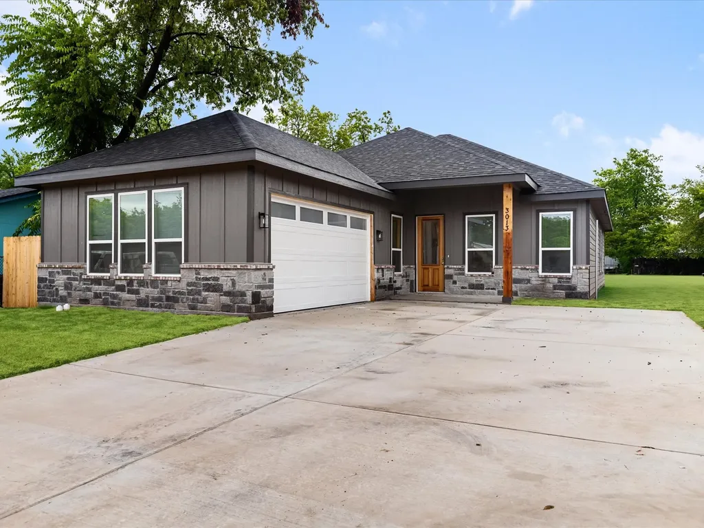 3013 Donalee Street Fort Worth TX 76105