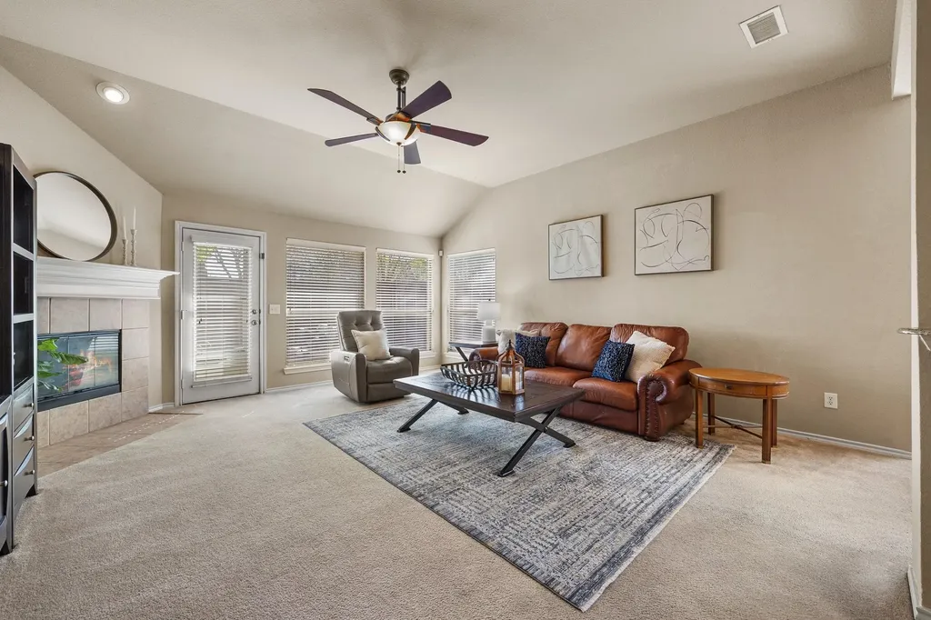 8492 Liverpool Lane Frisco TX 75036