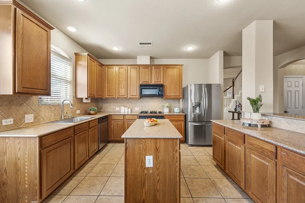 8492 Liverpool Lane Frisco TX 75036