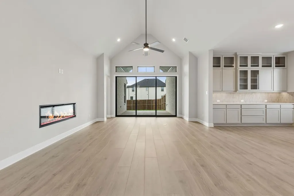 1104 Painted Lady Drive Crowley TX 76036