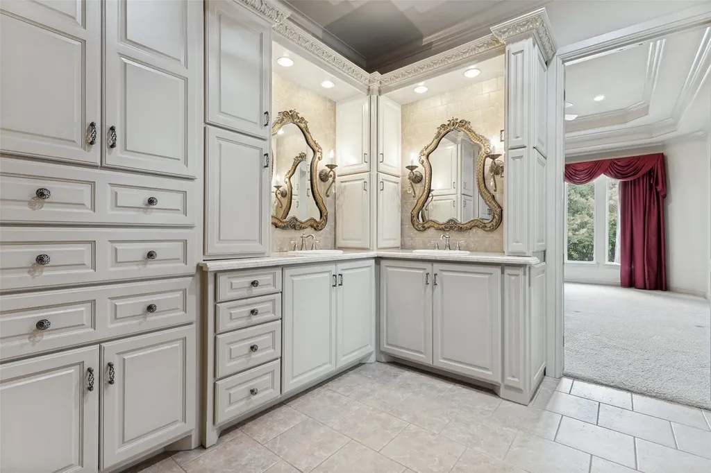2213 Clear Creek Drive Weatherford TX 76087
