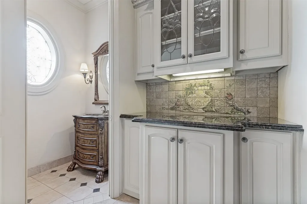 2213 Clear Creek Drive Weatherford TX 76087
