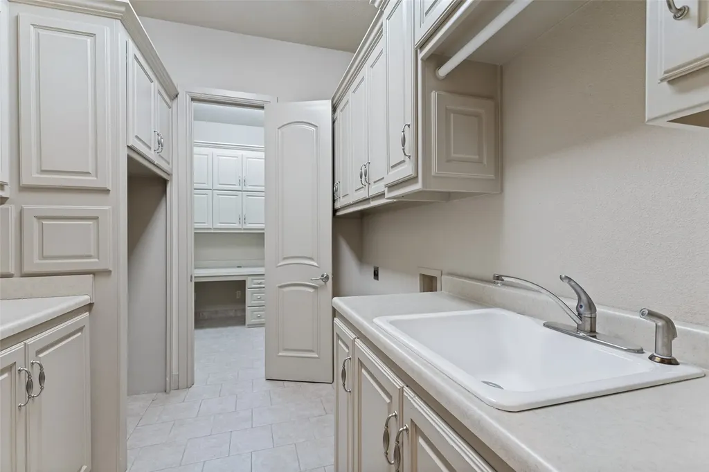 2213 Clear Creek Drive Weatherford TX 76087