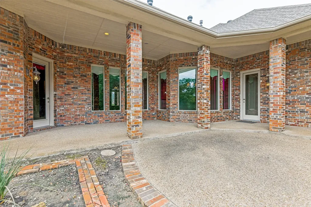 2213 Clear Creek Drive Weatherford TX 76087