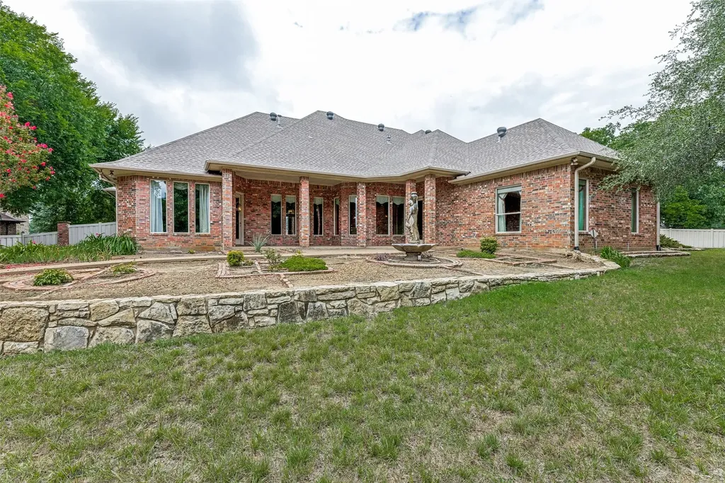 2213 Clear Creek Drive Weatherford TX 76087