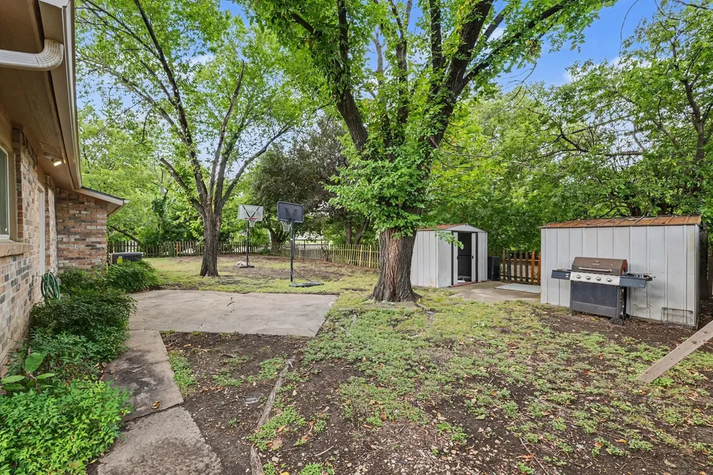 3001 Harvard Street N Irving TX 75062