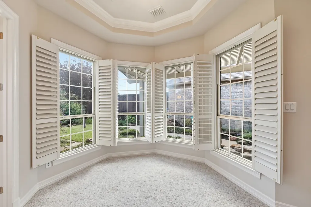 6640 Gretchen Lane Dallas TX 75252