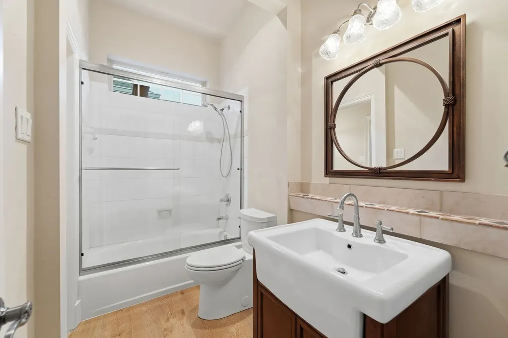 6640 Gretchen Lane Dallas TX 75252