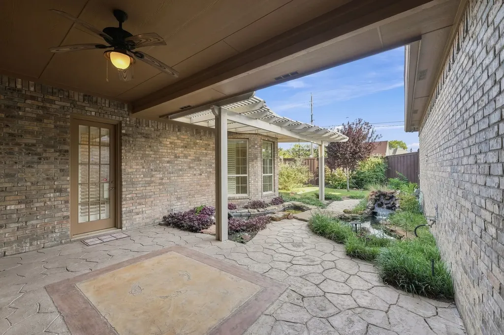 6640 Gretchen Lane Dallas TX 75252