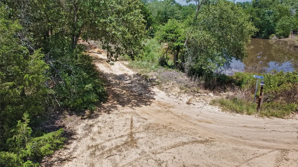 801 Starlight Path Road Caldwell TX 77836