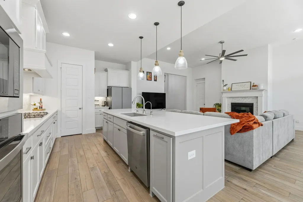 1601 Cygnet Court Van Alstyne TX 75495