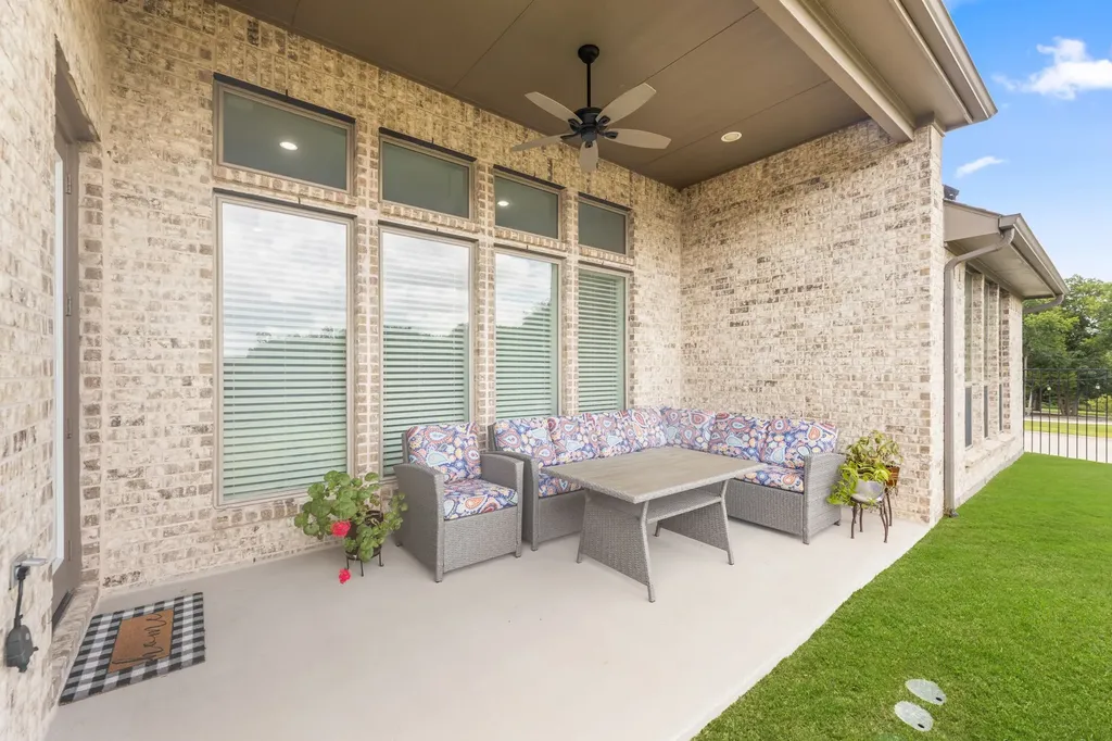 1601 Cygnet Court Van Alstyne TX 75495