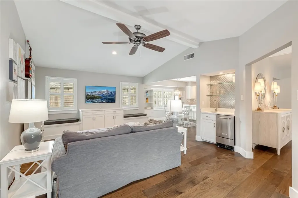 27 Crestwood Drive Trophy Club TX 76262
