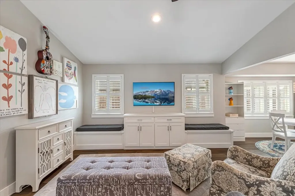 27 Crestwood Drive Trophy Club TX 76262