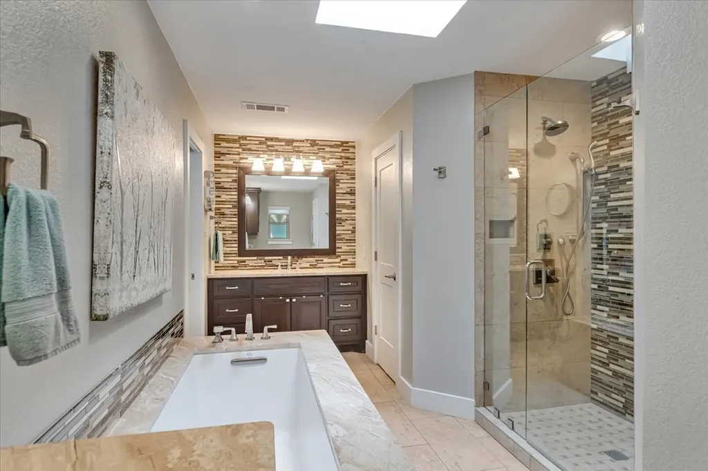 27 Crestwood Drive Trophy Club TX 76262