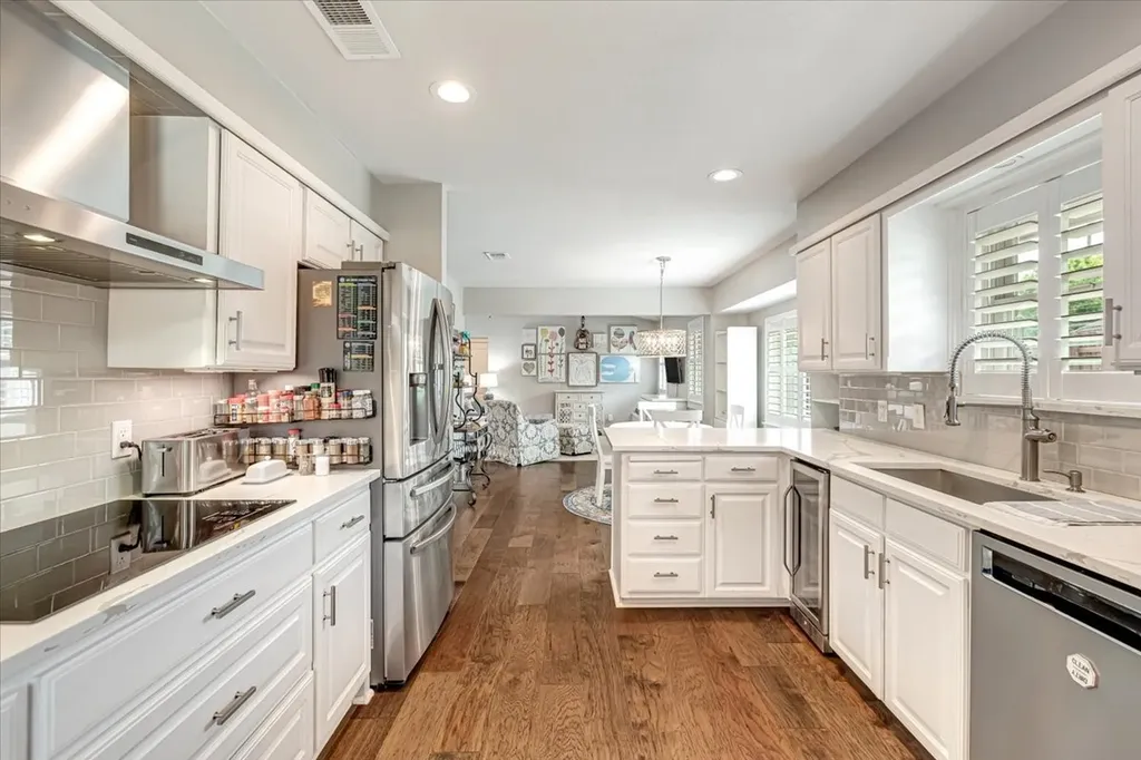 27 Crestwood Drive Trophy Club TX 76262