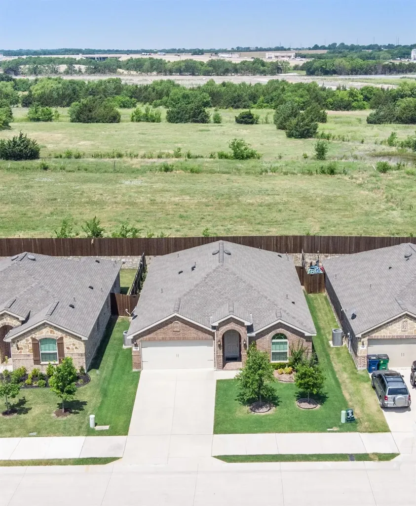 1053 N Churchill Drive Fate TX 75189
