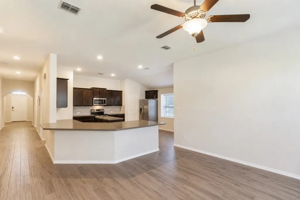 1053 N Churchill Drive Fate TX 75189
