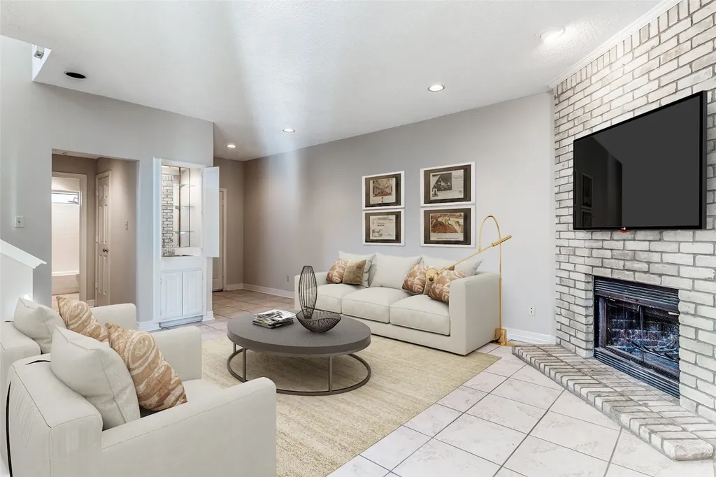 13902 Preston Valley Place Dallas TX 75240