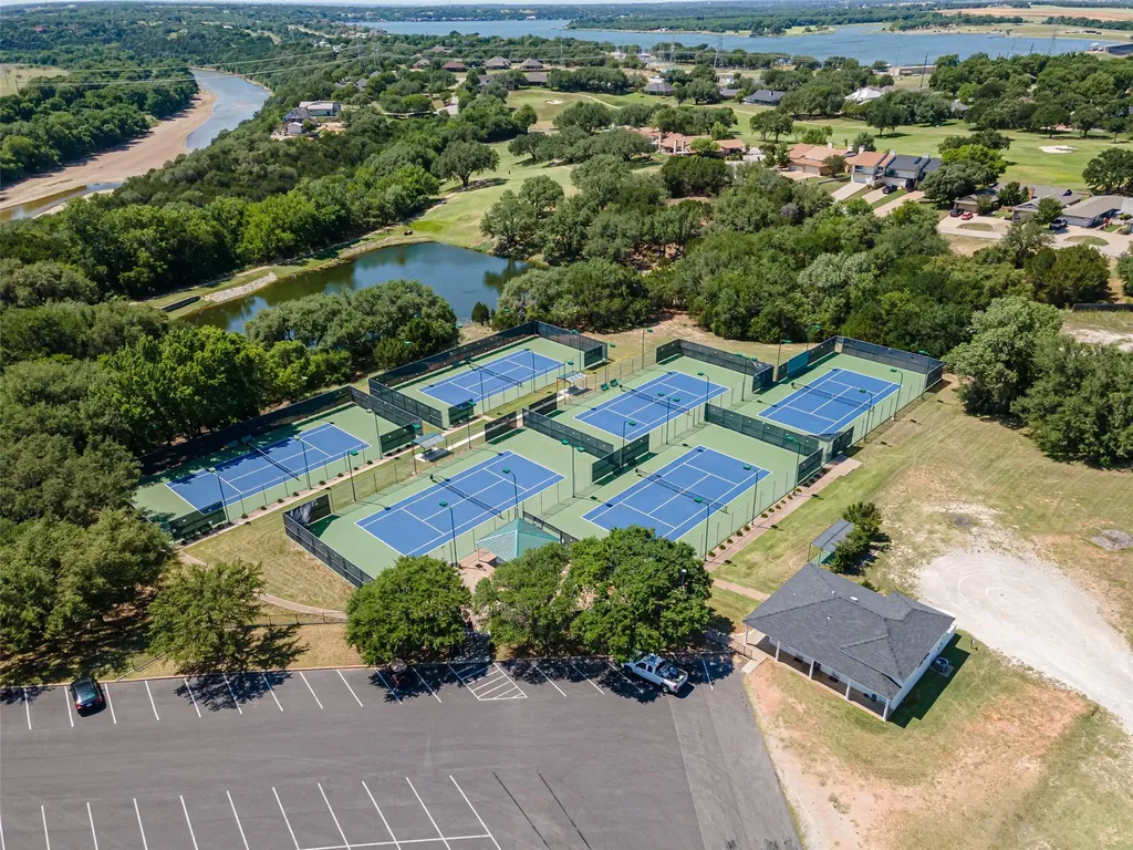 8511 Westover Court Granbury TX 76049