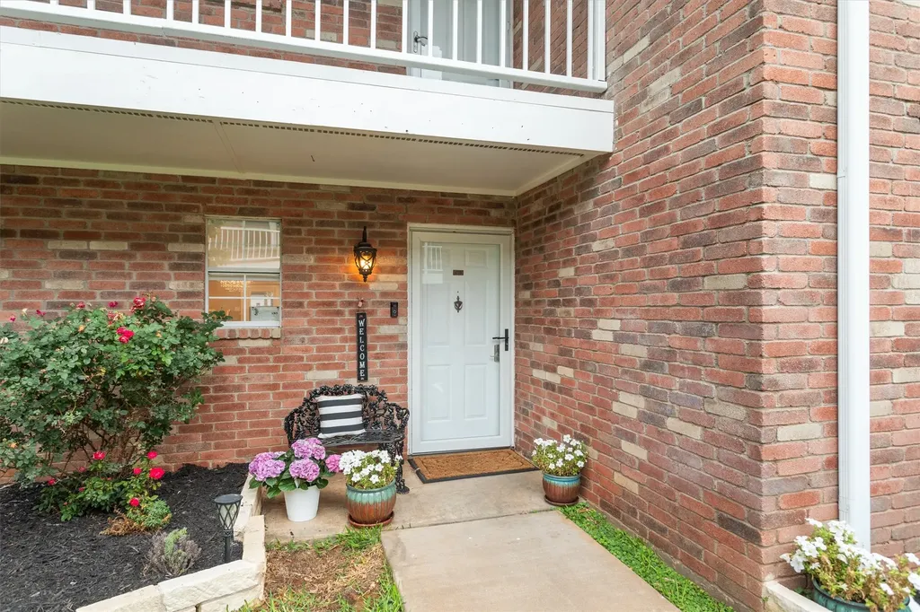 8511 Westover Court Granbury TX 76049