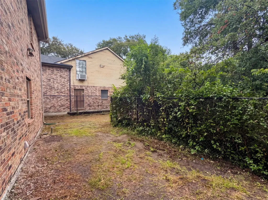 13324 Pandora Circle Dallas TX 75238