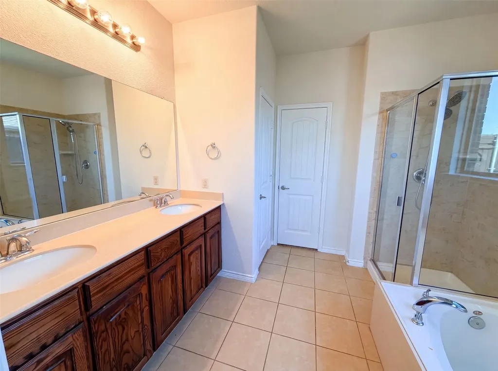 1217 Maverick Lane Royse City TX 75189